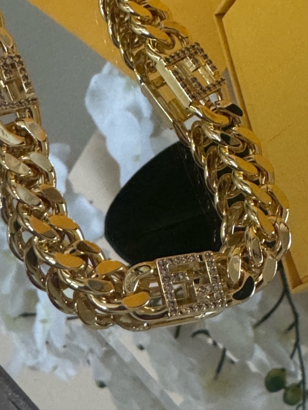 Fendi Gold Chain Necklace with Crystal-Embellished Links - Picture 8 of 14